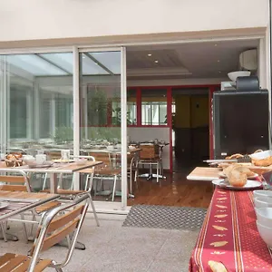 Adagio Access Prado Perier Apart-hotel